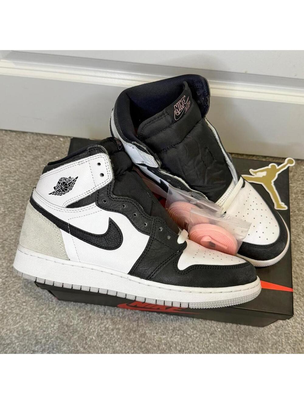 Air Jordan 1 Retro High OG GS Stage Haze 7Y 575441-108 2022 EUC OG ALL